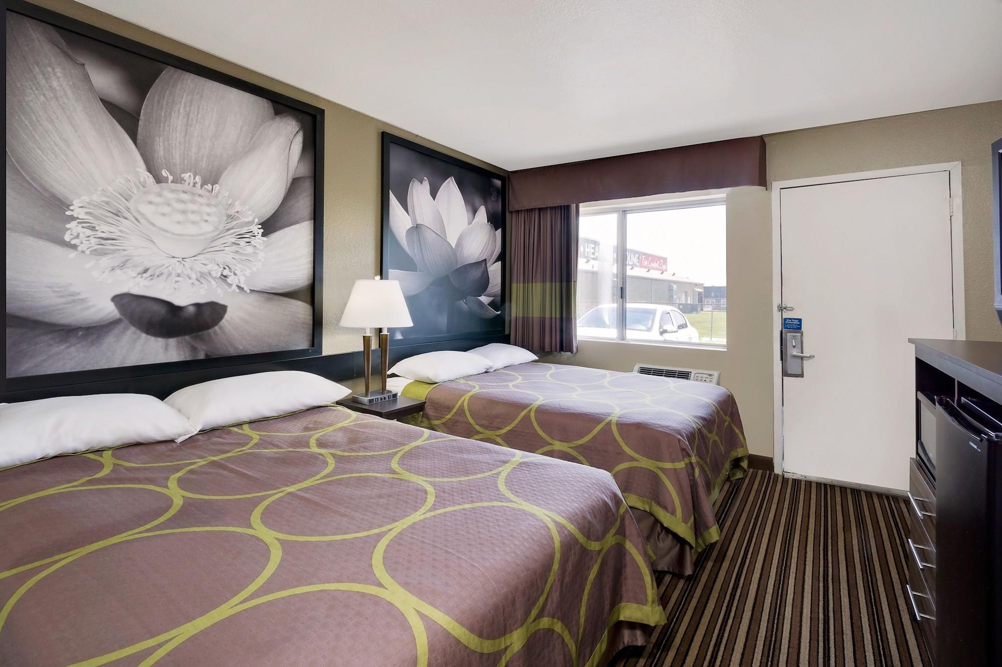 Super 8 By Wyndham Florence Exterior photo
