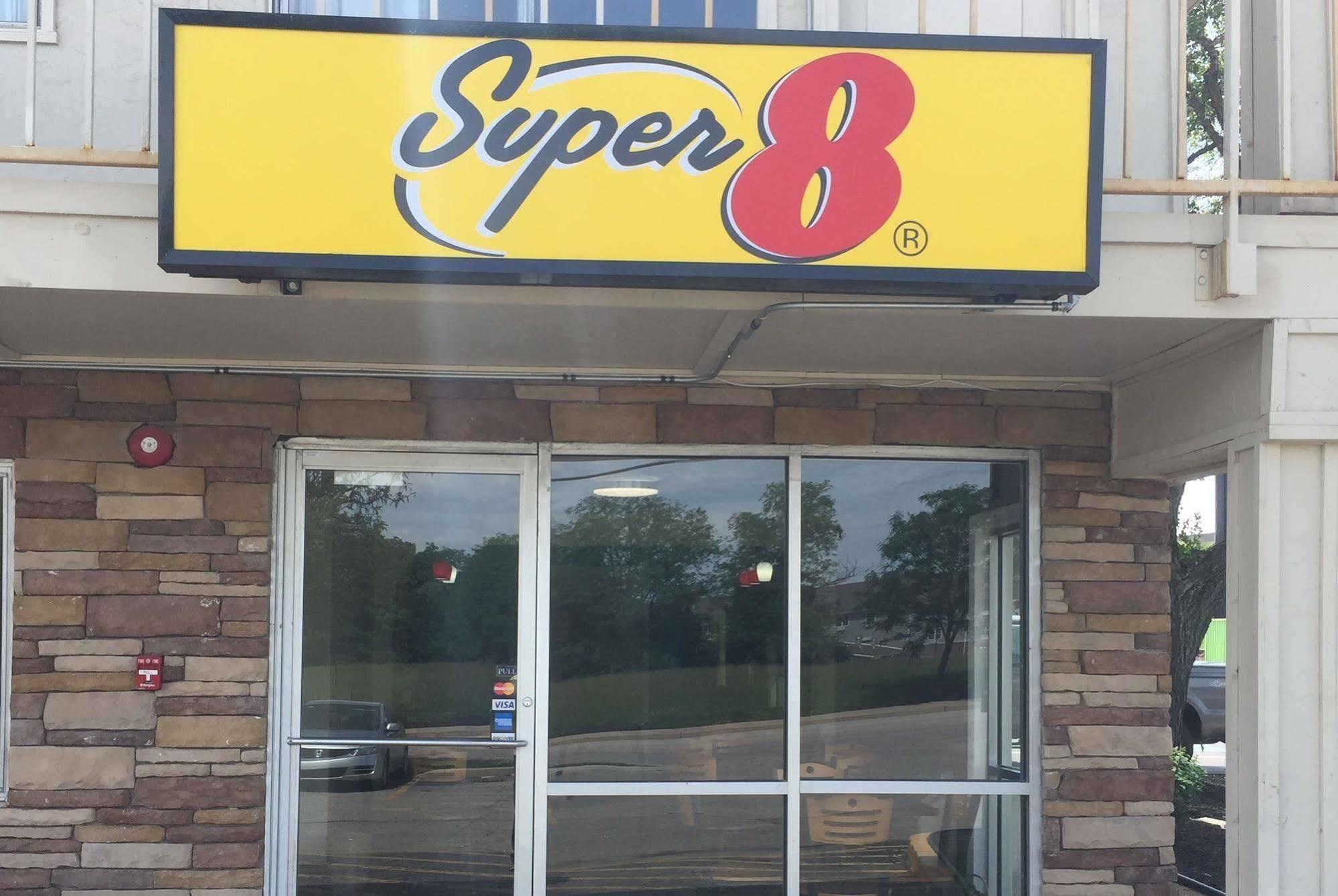 Super 8 By Wyndham Florence Exterior photo